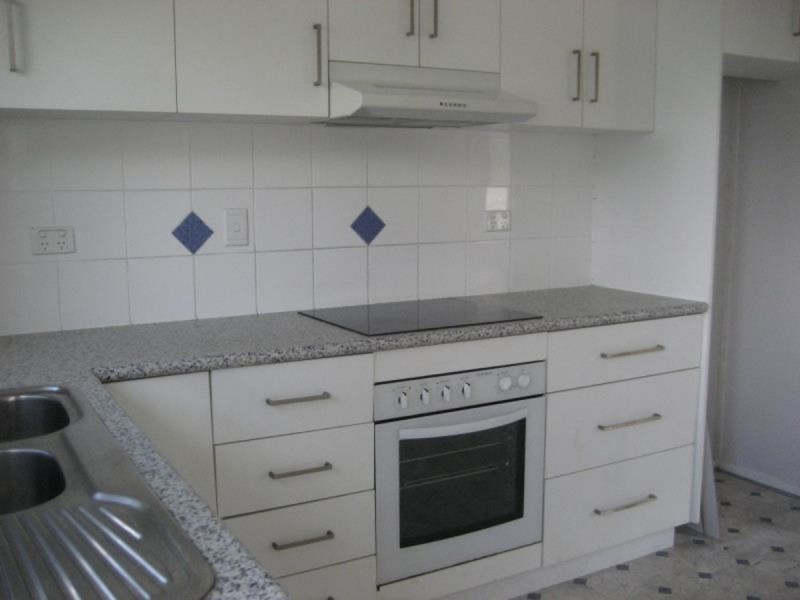 8 Tapiolas Avenue, Kirwan QLD 4817